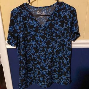 Butter-soft scrub top, black paisley, small